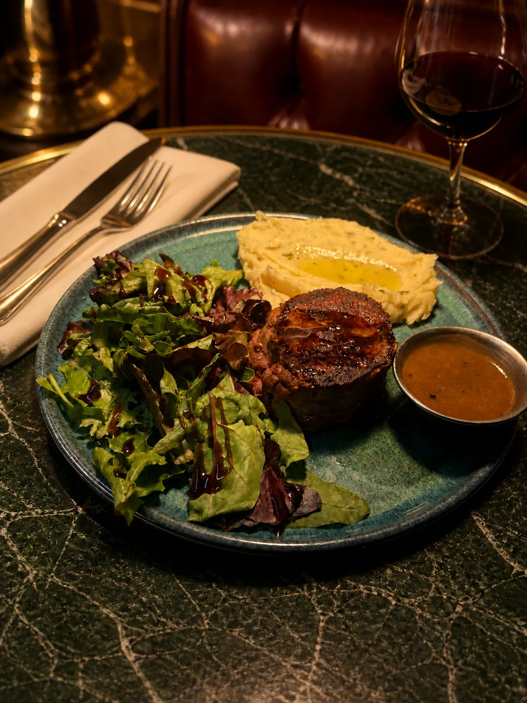 Chateaubriand servi aux Variétés